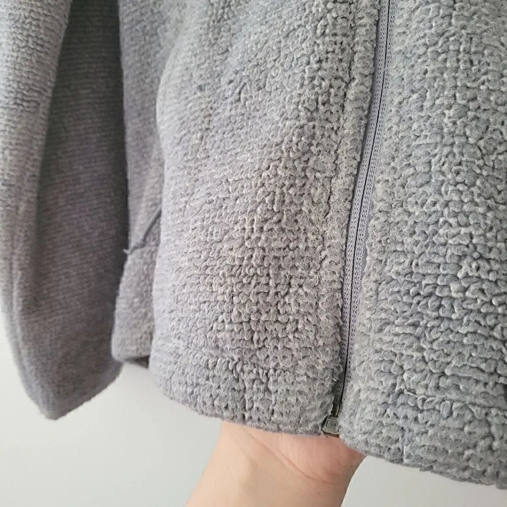 North Face Gray Zip Up Fleece Small - Picture 6 of 15